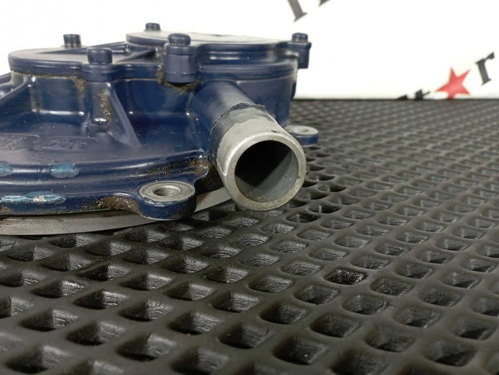 Крышка фильтра картерных газов 2022г.