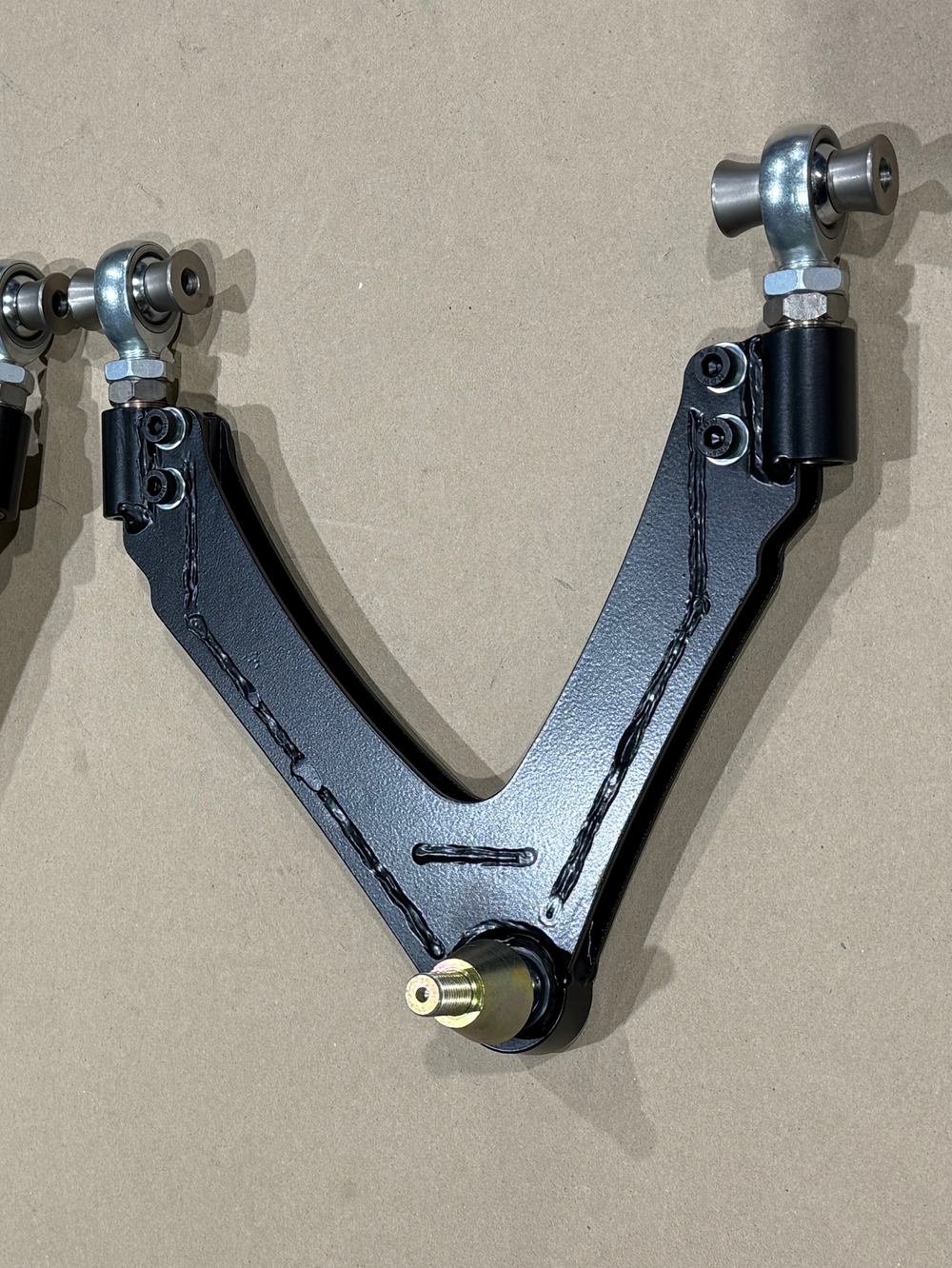 Рычаги передние верхние под сток кулак 350Z V2