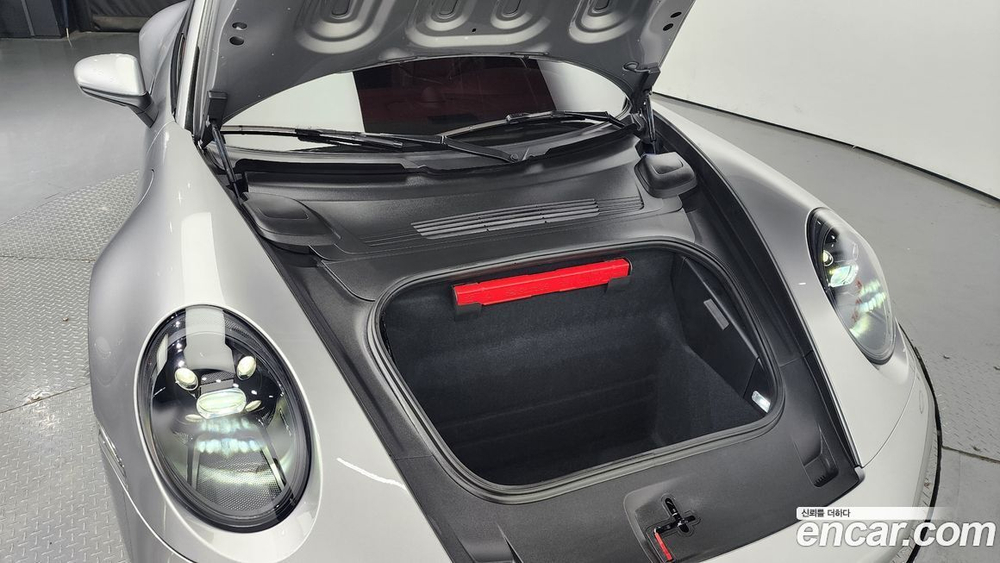 Porsche 911 (992) Carrera 4 GTS (04.2022)