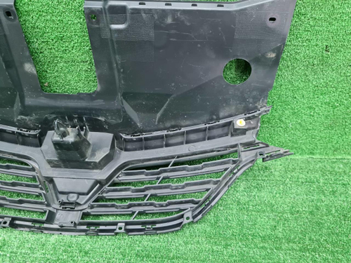 Решетка радиатора Renault Arkana (2019-н.в.)