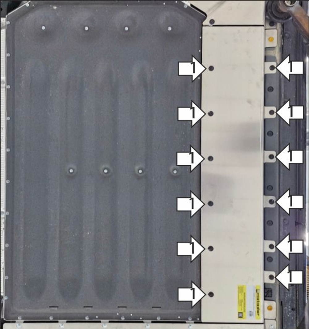 Защита топливных трубок, силовых проводов (сбоку АКБ). 4 мм, Алюминий для Li Auto L6 2024-н.в., Motodor.349903