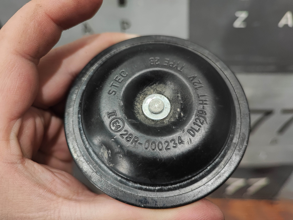 Сигнал звуковой высокотональный Haval Jolion 21-нв Б/У Оригинал 3721100XST11A