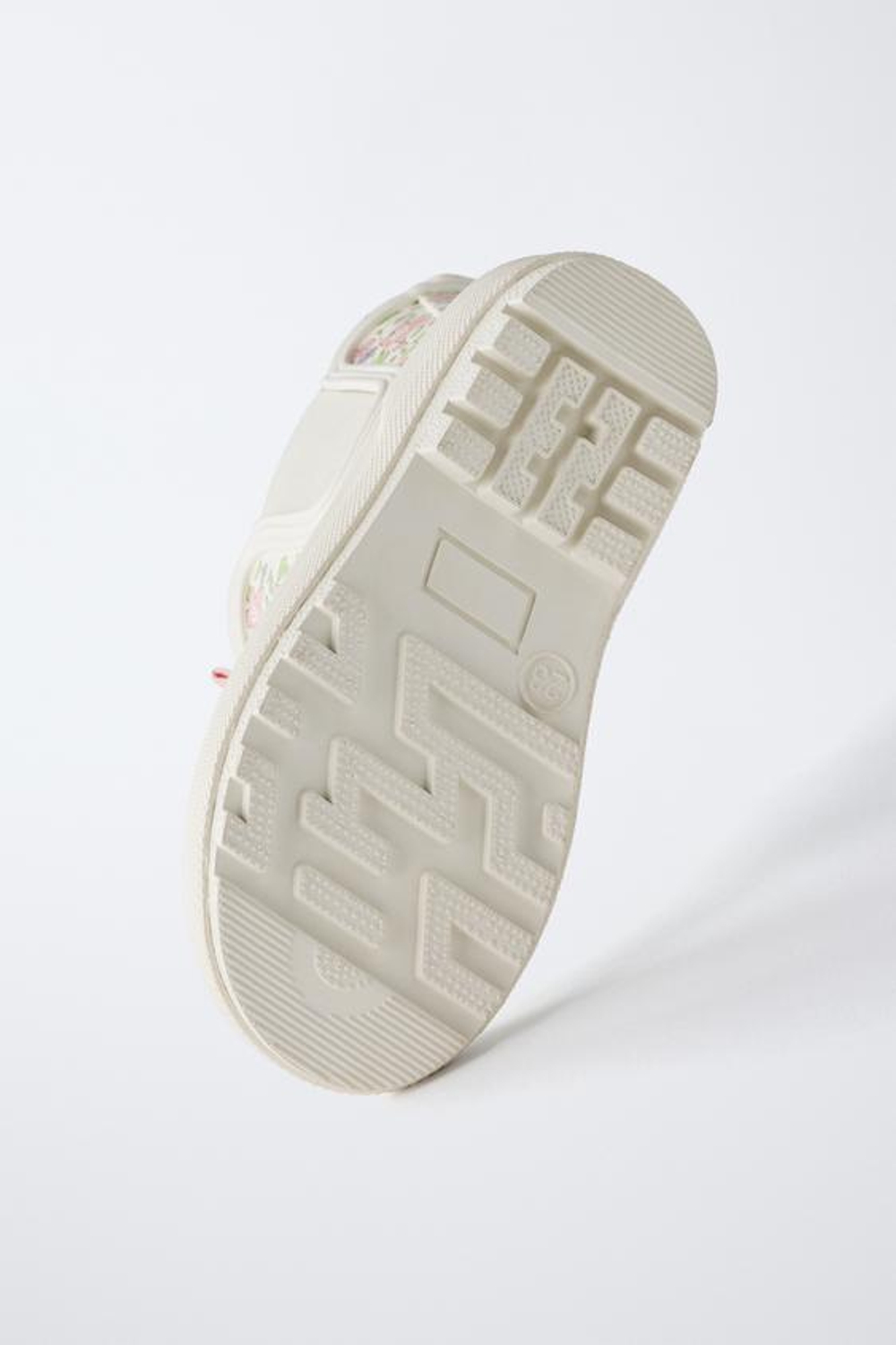 ZARA РЕЗИНОВЫЕ САПОГИ С ЦВЕТОЧНЫМ ПРИНТОМ, БЕЛЫЙ