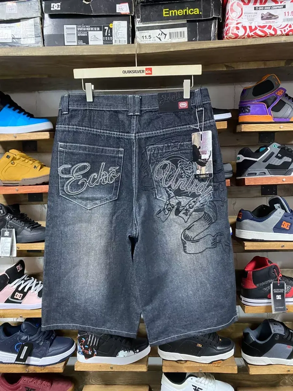 Шорты прямые широкие трубы от Savitar Shoes Company