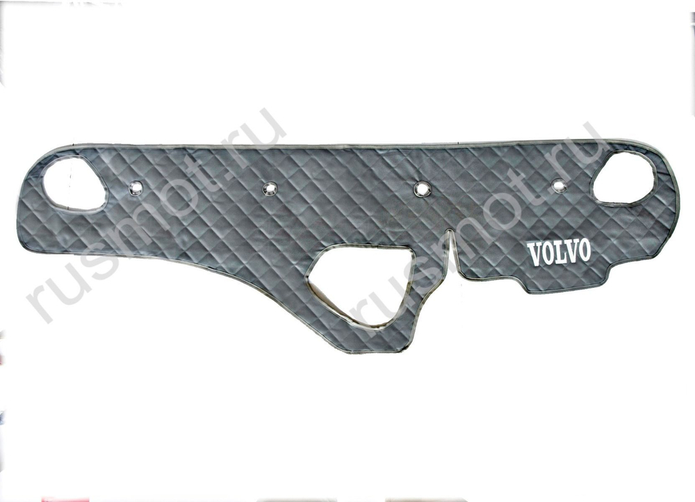 Коврик на торпедо с вышивкой VOLVO 2008-2012 г. Польша