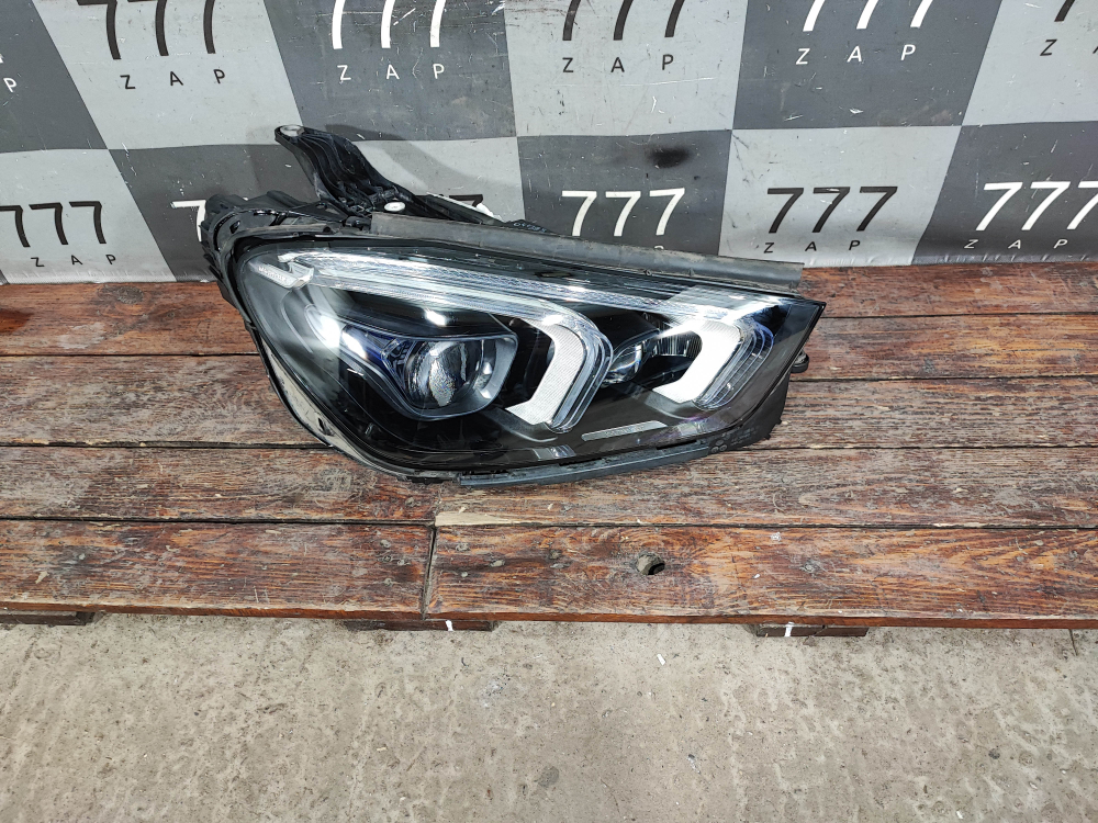 Фара правая Adaptive LED Mercedes GLE (V167) 18-24 Б/У Оригинал A1679064204