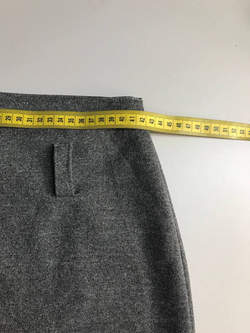 Юбка серого цвета, визуально 48 размер