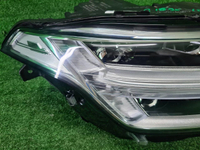 Фара правая Volvo XC90 2 (2014-2019) LED