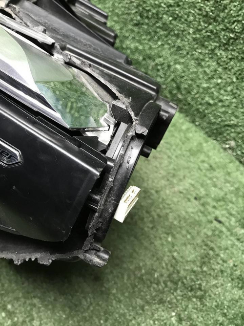 Битая Фара левая BMW X7 G07 (19-22) Laser Light