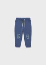 спортивный костюм с футболкой