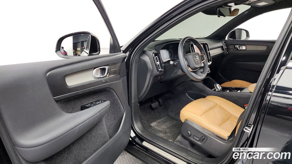 Volvo XC40 B4 Inscription (11.2021)