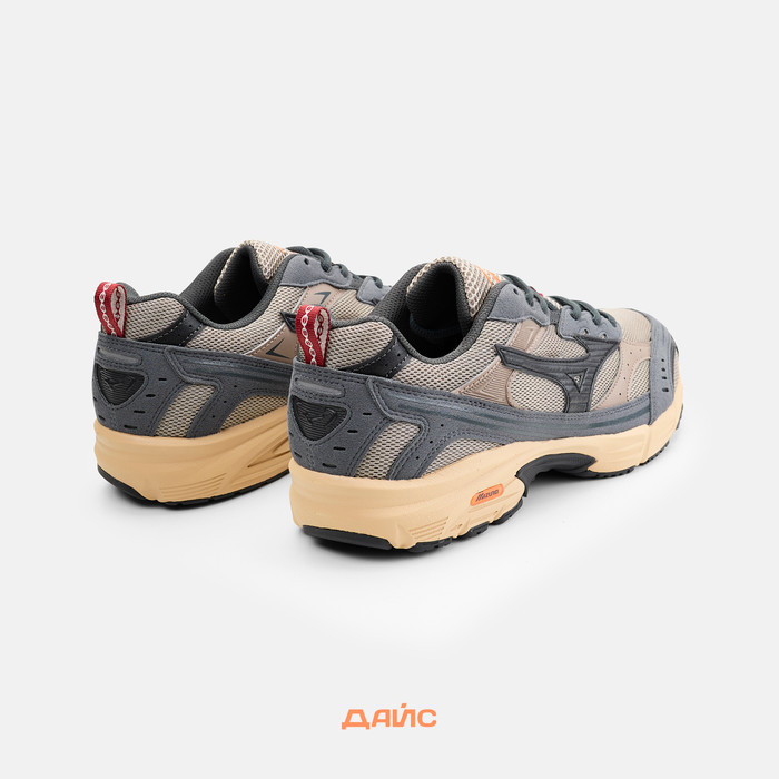 Кроссовки Mizuno MXR 