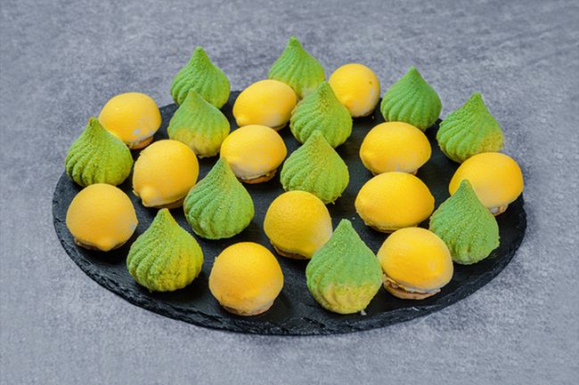 Сет муссовых пирожных &quot;Тропический дуэт&quot;, 24 шт.