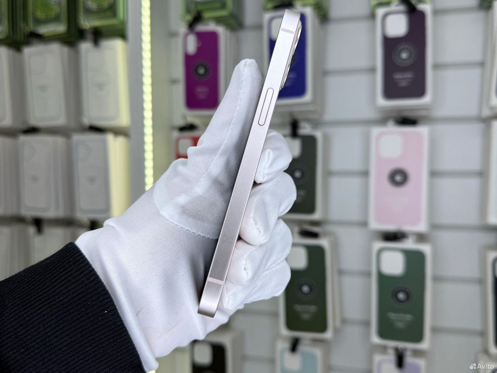 iPhone 13, 128 ГБ, SIM + eSIM б/у