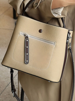 женская сумка на плечо из натуральной кожи