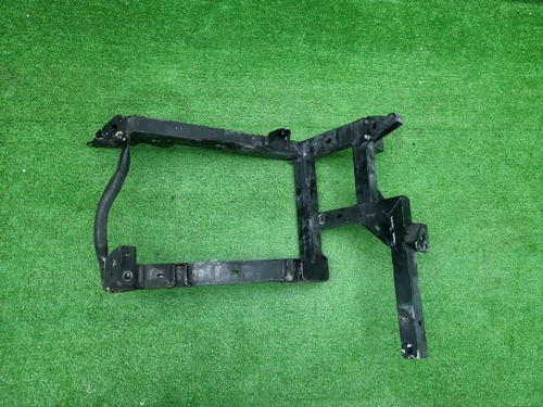 Кронштейн фары левый Aurus Senat (2021-н.в.)