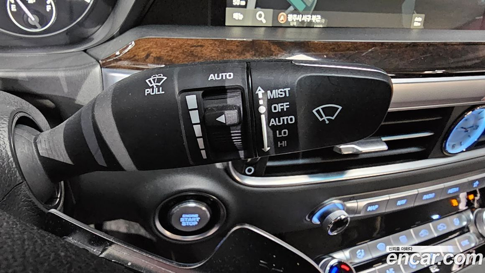 Genesis G90 3.8 (07.2020)
