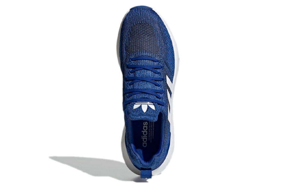 Кроссовки Adidas Originals Swift Run 22