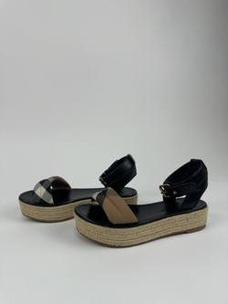 Босоножки Burberry