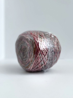 Трикотажная пряжа для вязания SPARK деграде шишибрики