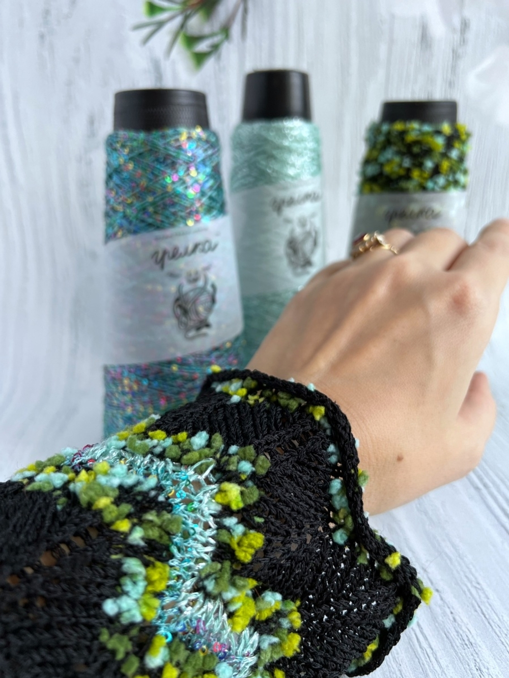 Пряжа Люрекс Lurex Италия с намотом 25г