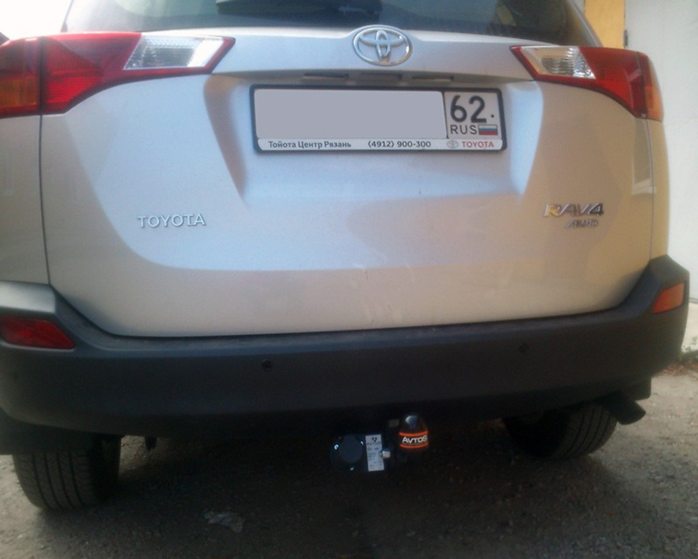 Фаркоп для Toyota RAV4 2013-2019 Тип шара: A. Нагрузки: 1500/75 кг, TY 34