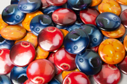 Значок «Ягоды Карелии» на булавке