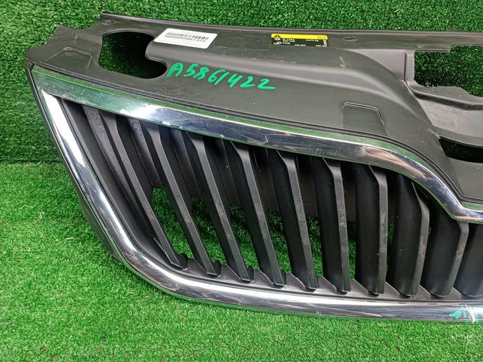 Решетка радиатора Skoda Rapid 1 (2012-2020)