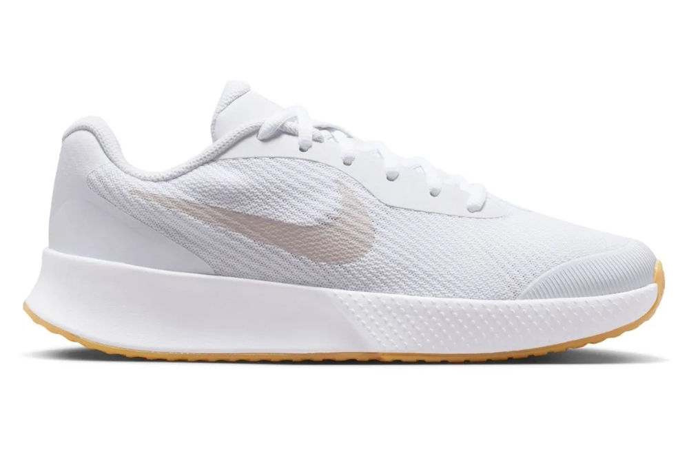 Женские Кроссовки теннисные Nike Vapor Lite 3 - white/lt orewood/summit white