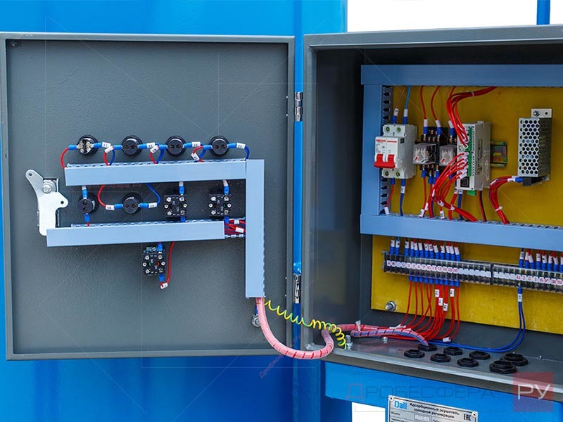 Осушитель сжатого воздуха DALI DLAD-110-W точка росы -40 °С