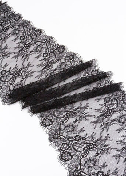 Кружево шантильи черное неэластичное ширина 22 см купон 2.9 м С БРАКОМ