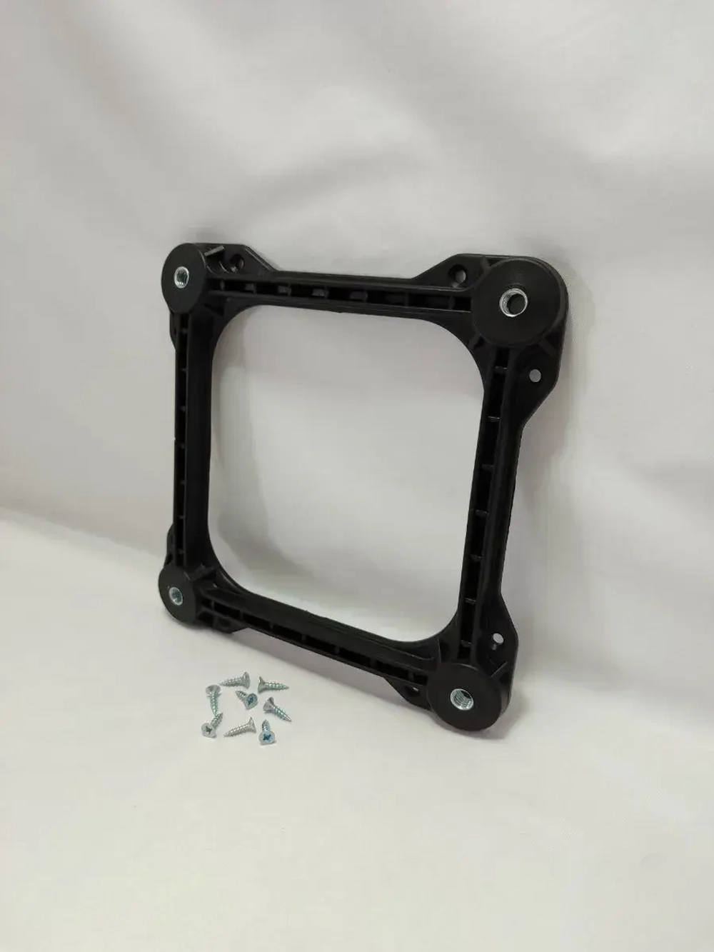 Крепления для ножек табурета