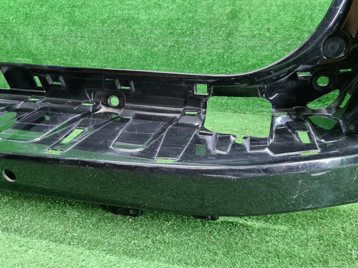 Бампер задний Toyota Land Cruiser 300 (2021-н.в.)