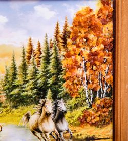 AMB-74/58 Картина «Лошади» (с янтарной крошкой) дер.краш.рамка 12х15