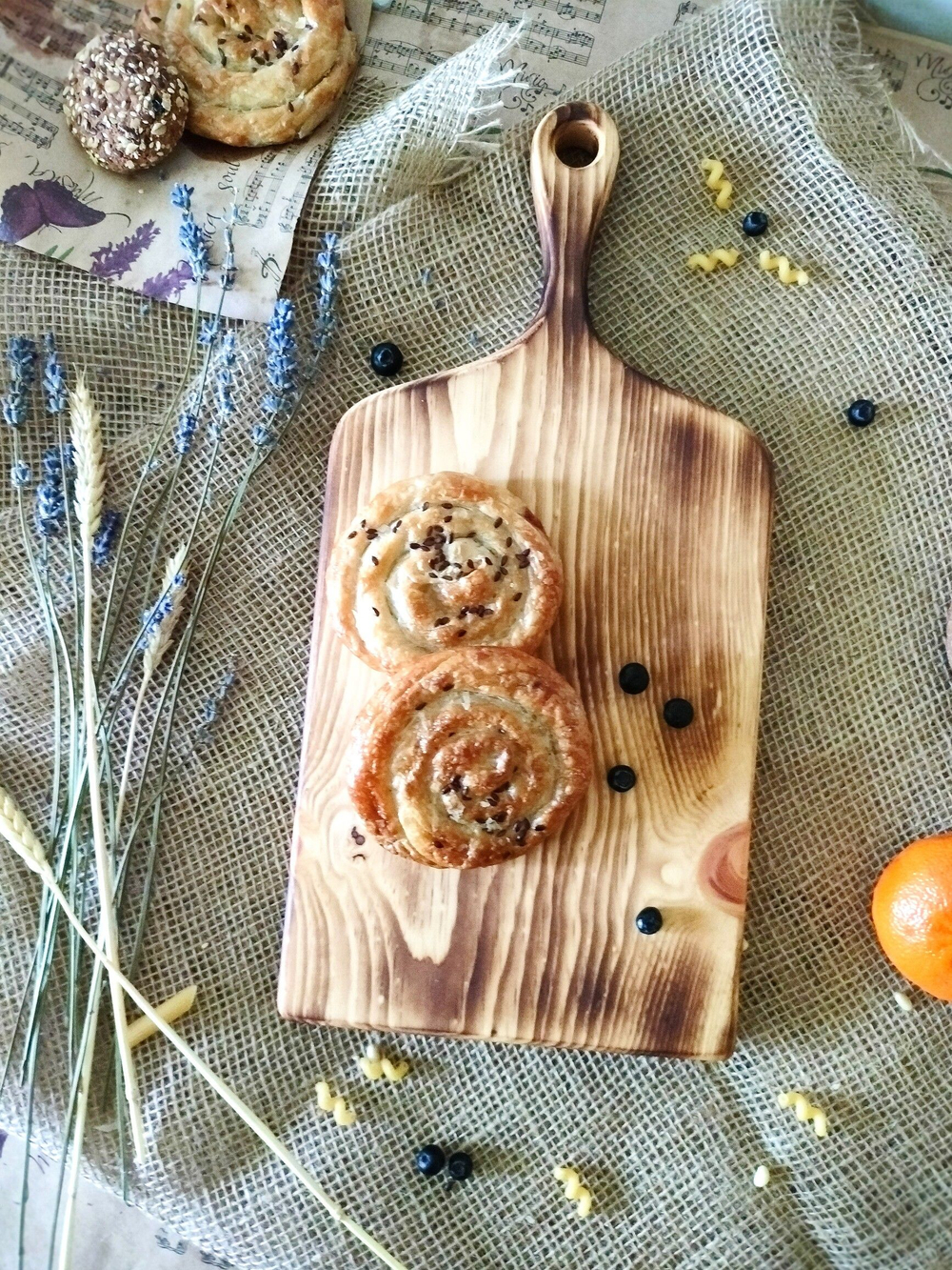 Доска разделочная из дерева сервировочная