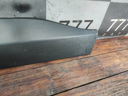 Накладка двери передней правой Toyota RAV4 V (XA50) 18-нв Б/У Оригинал 7507342040