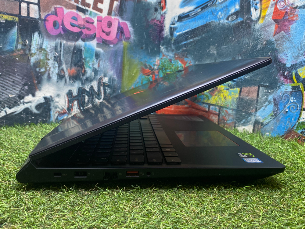 Игровой Lenovo i7-7/16Gb/GTX 1060 6Gb/FHD/Legion Y720-15IKB 80VR008ARK/Windows 10