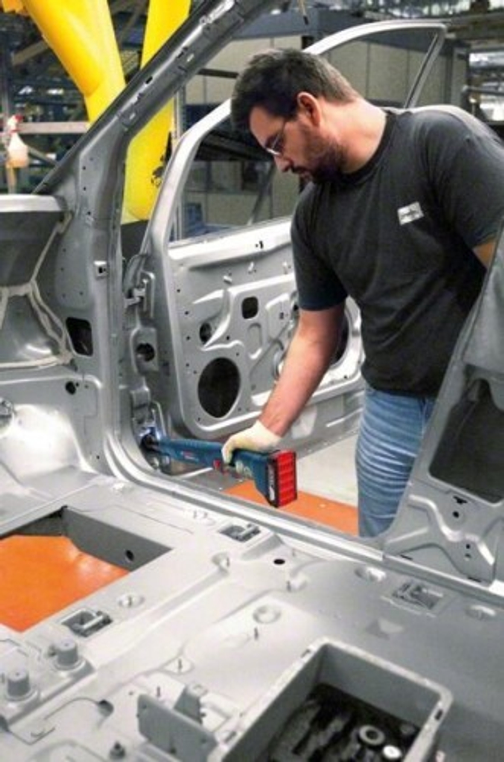 Дрель-шуруповерт аккумуляторная BOSCH ANGLE EXACT ION 15-500 угловая, без АКБ и ЗУ 060249460A Коробка