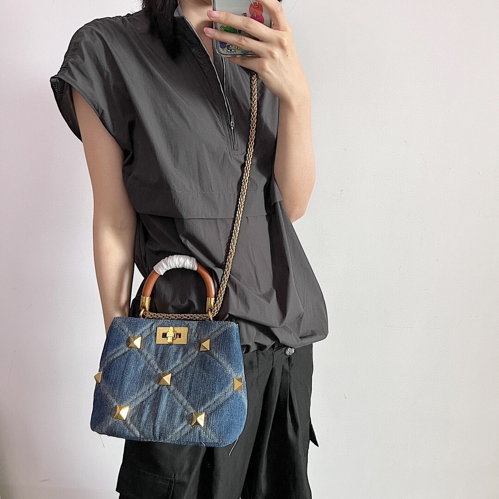 Valentino Roman Stun in Denim 21 cm