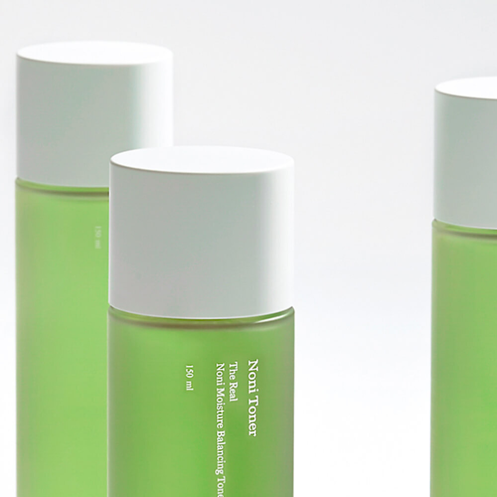 Восстанавливающий тонер на основе нони Celimax Noni Moisture Balancing Toner