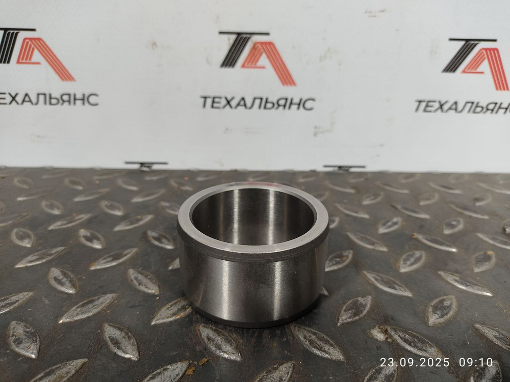 Втулка 213-6687