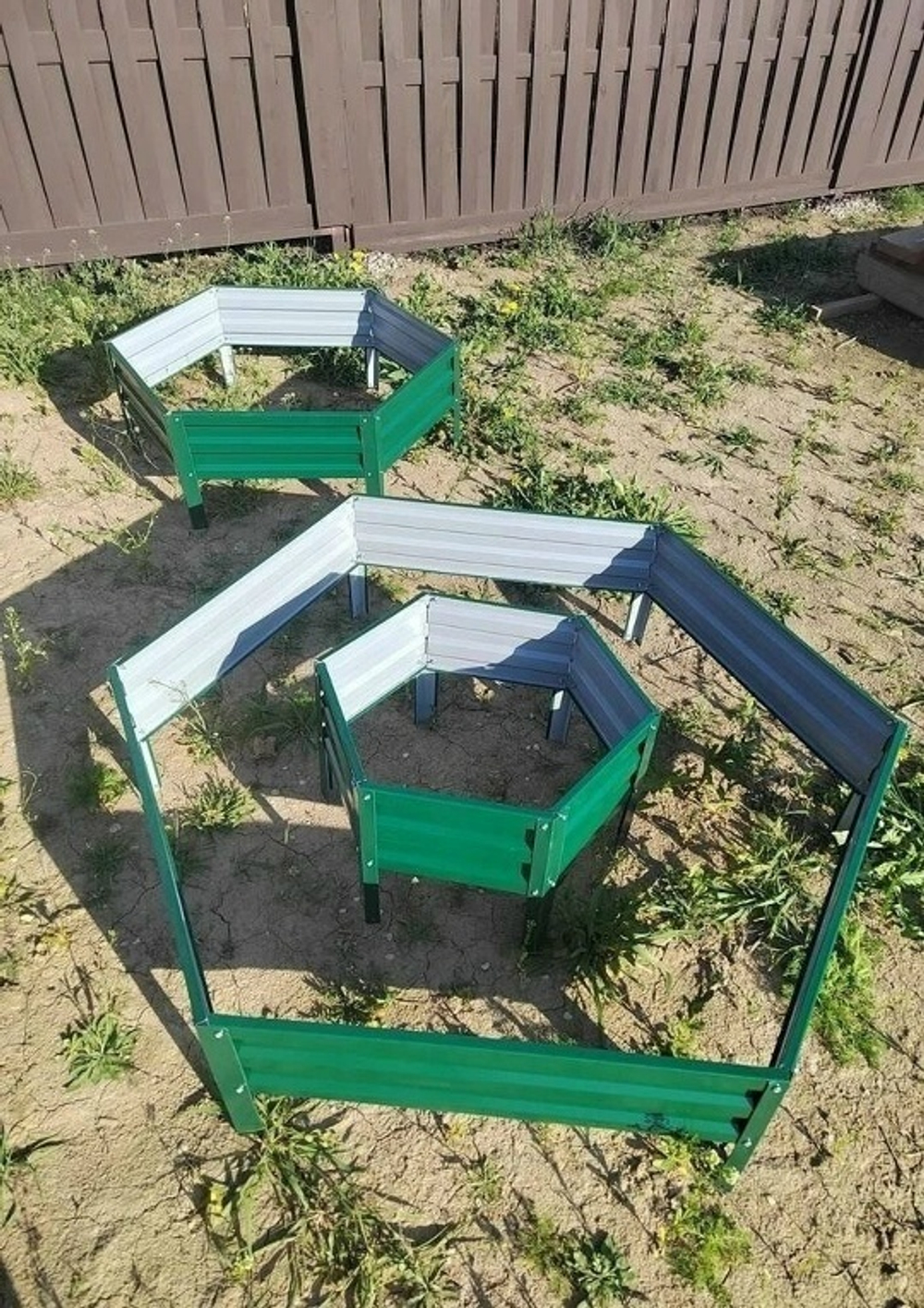 Клумба 3 яруса зеленная