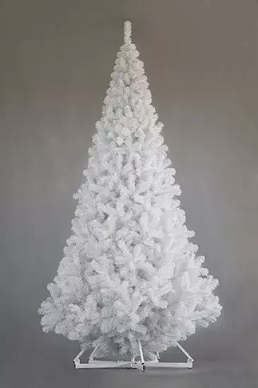 Интерьерная искусственная елка Рублевская белая 6 м., ствольная, ПВХ, Green Trees (GT6RUPVCW)