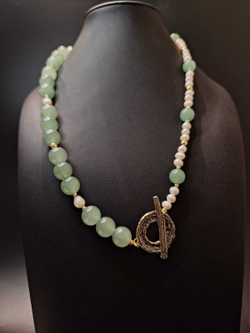 Колье "Элегант" (авантюрин и жемчуг)