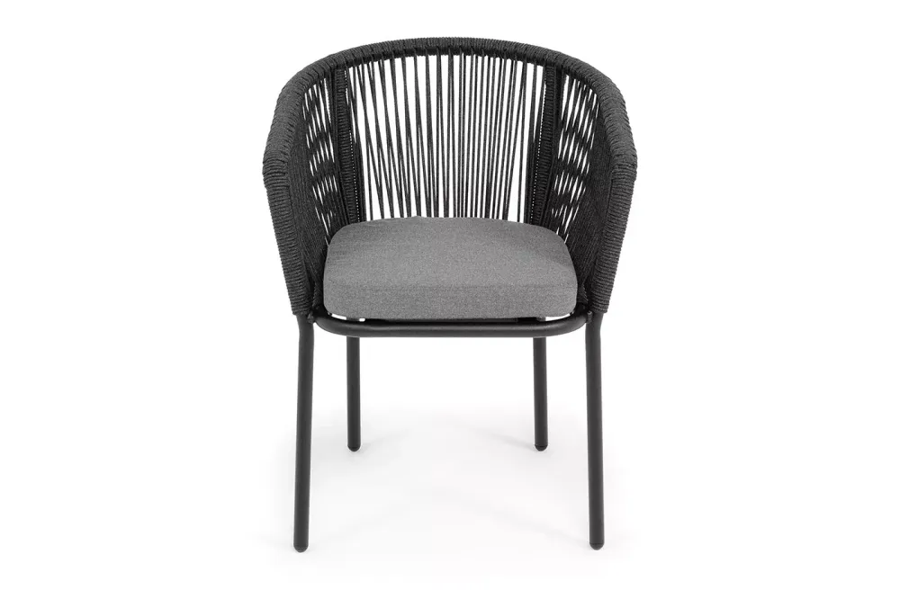 "Марсель" стул плетеный из роупа, каркас алюминий черный муар, роуп темно-серый круглый, ткань темно-серая 027