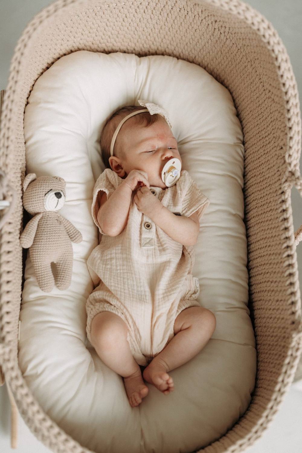 Мишка вязаный, Бежевый