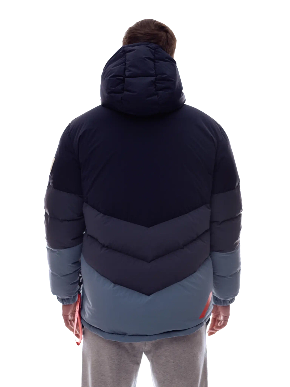 Пуховик M AFTER LABEL