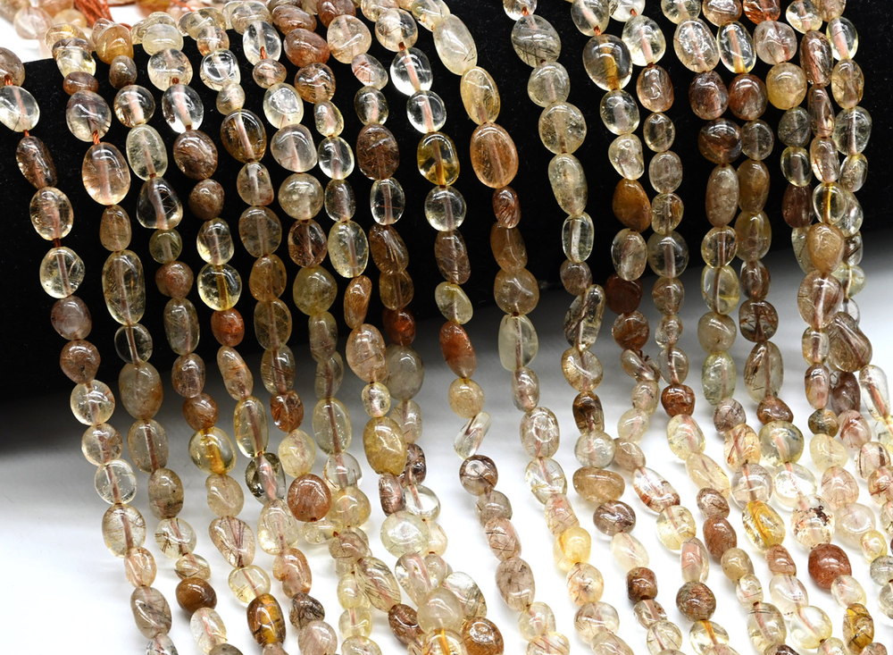 45037 Волосатик (рутиловый кварц) золотистый галтовка 5-6*8мм, нить 39см