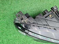 Фара правая Geely Tugella (2019-2024) LED