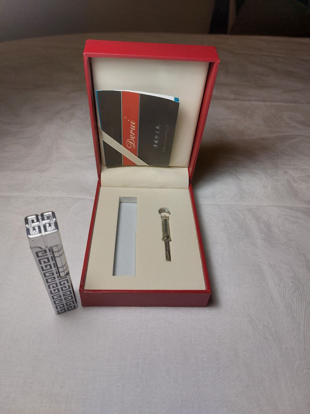 Зажигалка кремниевая синяя